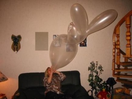 latex balloon inflation Picture nude changing room shower